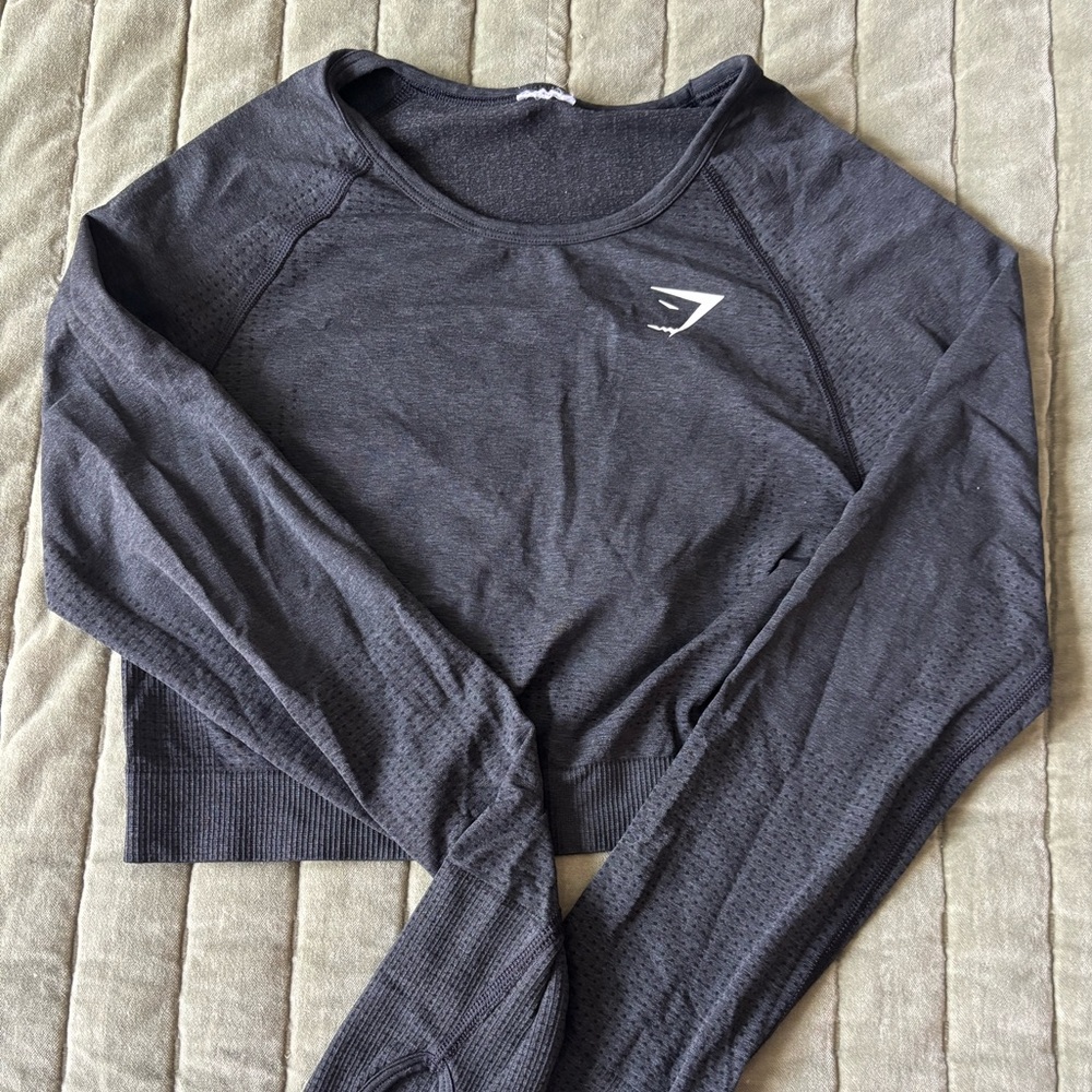 GymShark Vital Seamless 2.0 Cropped Long Sleeve in Size Large